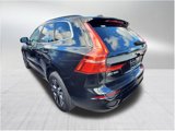 Certified 2023 Volvo XC60 B5 Core image 3