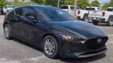 Used 2019 MAZDA MAZDA3 Hatchback image 2