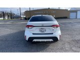 Used 2022 Toyota Corolla SE image 2
