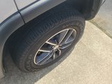 Used 2017 Jeep Grand Cherokee Limited w/ Luxury Group II image 3