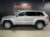 Used 2019 Jeep Grand Cherokee Laredo image 2