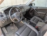 Used 2017 Volkswagen Tiguan S image 5