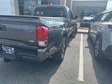 Used 2017 Toyota Tacoma TRD Sport image 3