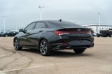 Used 2022 Hyundai Elantra SEL w/ Convenience + Premium Package image 5