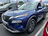 Used 2022 Nissan Rogue SV image 2