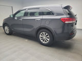 Used 2016 Kia Sorento LX w/ LX Convenience Package image 3