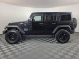 Used 2017 Jeep Wrangler Unlimited Sport w/ Connectivity Group image 6
