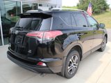 Used 2016 Toyota RAV4 LE image 4