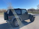 Used 2015 Jeep Wrangler Rubicon image 3