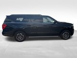 Used 2022 Ford Expedition Max XLT image 4