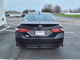 Used 2021 Toyota Camry SE image 4
