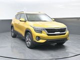 Used 2022 Kia Seltos SX w/ Sunroof Package image 2
