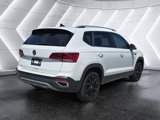 Used 2024 Volkswagen Taos SE w/ Panoramic Sunroof Package image 3