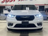 Used 2024 Chrysler Pacifica Touring-L image 5