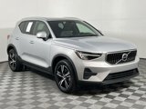 Certified 2025 Volvo XC40 B5 Core image 2