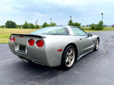 Used 2000 Chevrolet Corvette Coupe w/ Roof Pkg image 5