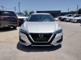 Used 2020 Nissan Sentra SV image 2