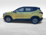 Certified 2021 Kia Seltos SX image 2