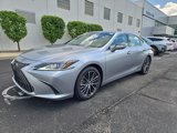 Used 2022 Lexus ES 350 w/ Premium Package image 2