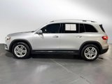Used 2020 Mercedes-Benz GLB 250 4MATIC image 2
