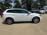 Used 2016 Volvo XC60 T5 Premier w/ Proximity Package image 3
