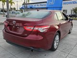 Used 2020 Toyota Camry LE image 5