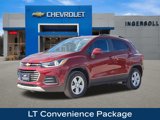 Used 2022 Chevrolet Trax LT w/ LT Convenience Package image 4