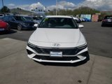Used 2024 Hyundai Elantra SEL image 2