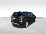 Used 2017 Ford Escape SE image 5