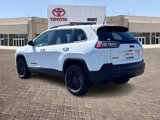 Used 2023 Jeep Cherokee Altitude Lux image 4