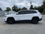 Used 2020 Jeep Cherokee Latitude Plus image 4