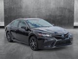 Used 2022 Toyota Camry SE image 3