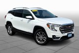 Certified 2022 GMC Terrain SLT image 2
