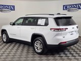 Used 2023 Jeep Grand Cherokee L Laredo image 4
