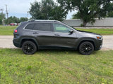 Used 2019 Jeep Cherokee Latitude Plus w/ Comfort/Convenience Group image 2