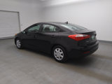 Used 2016 Kia Forte LX image 3