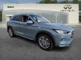 New 2025 INFINITI QX50 Luxe image 2