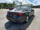 Used 2019 Toyota Avalon Limited image 4