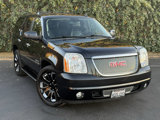 Used 2012 GMC Yukon Denali image 2