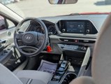 Used 2022 Hyundai Sonata SE image 2
