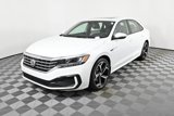 Certified 2021 Volkswagen Passat 2.0T R-Line image 2