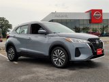 Used 2022 Nissan Kicks SV image 2