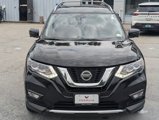 Used 2018 Nissan Rogue SL image 2