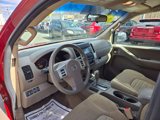 Used 2014 Nissan Frontier SV image 2