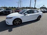 Used 2020 Toyota Camry SE image 5