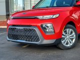 Used 2020 Kia Soul LX image 2