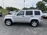 Used 2012 Jeep Liberty Limited image 4