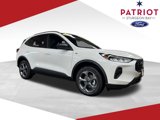 New 2025 Ford Escape ST-Line w/ Tech Pack #1 image 1