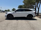 Used 2022 Kia Sorento SX image 2