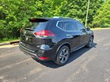 Used 2019 Nissan Rogue SV w/ Premium Package image 3
